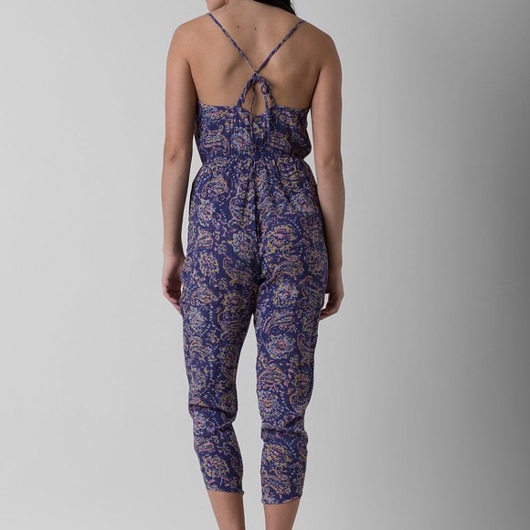 Billabong Women’s Jumpsuit - Picture 2 of 2